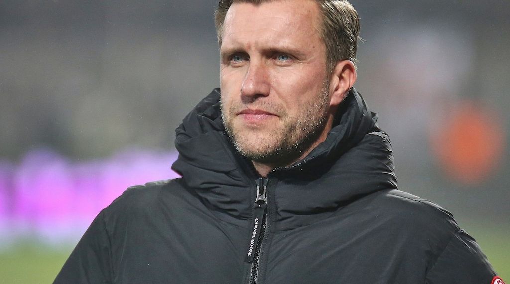 Krösche weist Spekulationen über Eintracht-Abgang zurück