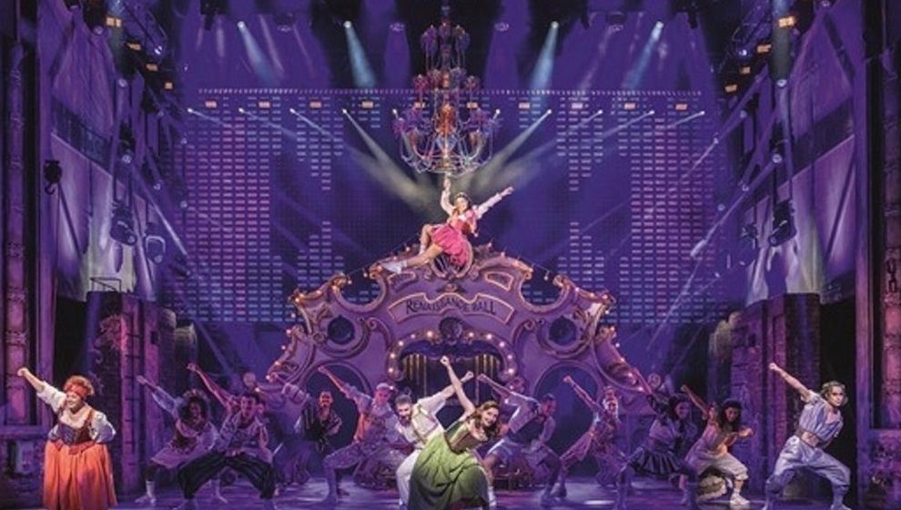 Alle lieben Julia – Der Vorverkauf für das Pop-Musical & JULIA in Stuttgart startet