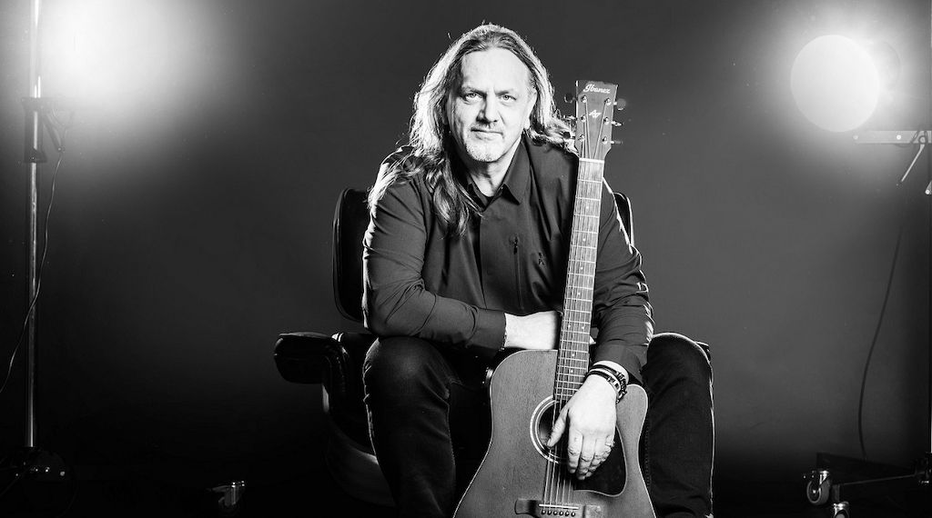 Sänger Kaetsch kommt ins Café Pauline in Brandenburg an der Havel