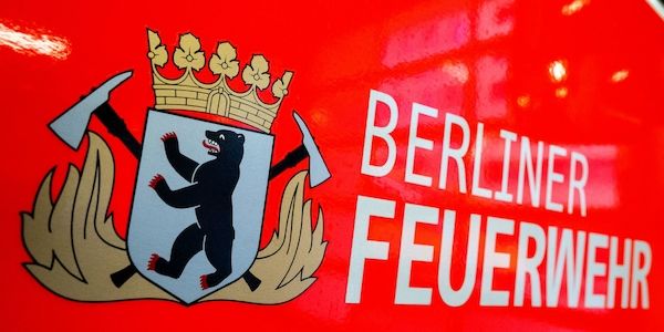 Brand in Seniorenheim in Berlin - Rettungswege verraucht