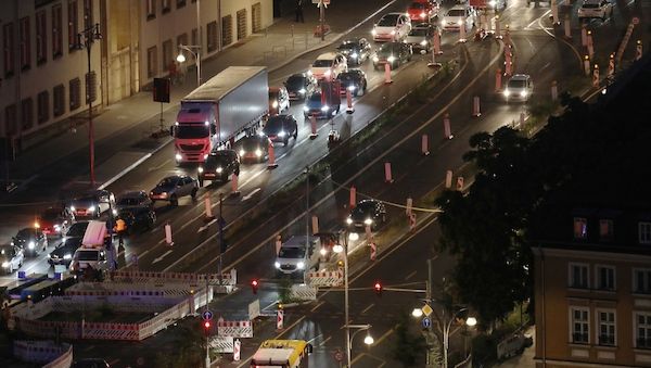 Spritpreise: SPD will höhere Pendlerpauschale und mehr Regulierung