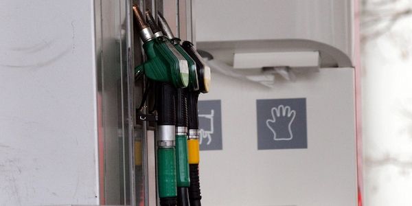 Steuerzahlerbund verlangt Mehrwertsteuer-Neuberechnung beim Benzin