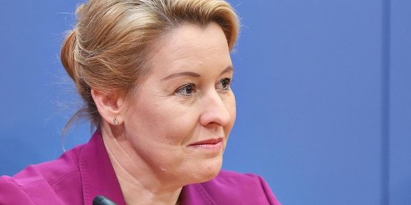 Giffey eröffnet Auslandsbüro in Indiens IT-Metropole Bengaluru