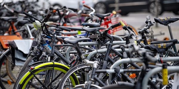 Dieb stiehlt Berlinerin Fahrrad- Online-Verkaufsanzeige überführt ihn