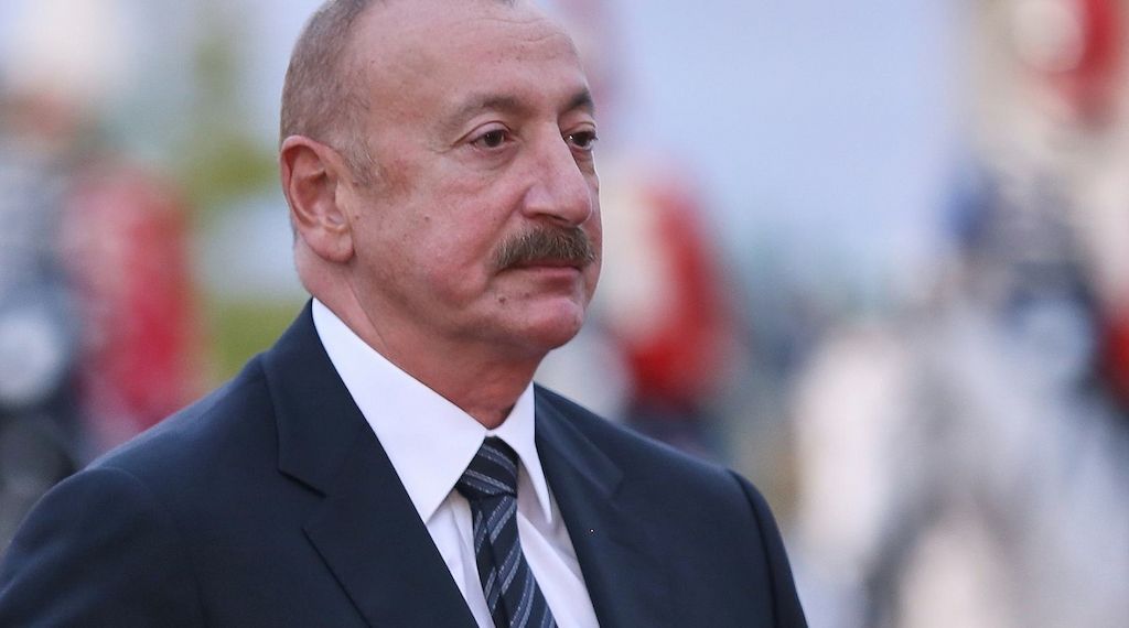 Merz spricht mit Aserbaidschans Präsidenten über Nahost-Krieg