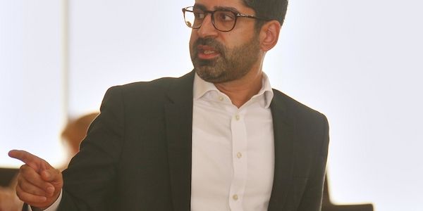 Hessischer Verkehrsminister verurteilt Angriff auf Kontrolleur in Frankfurt