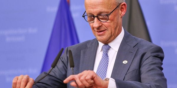 Merz will KI-Verordnung komplett auf den Prüfstand stellen