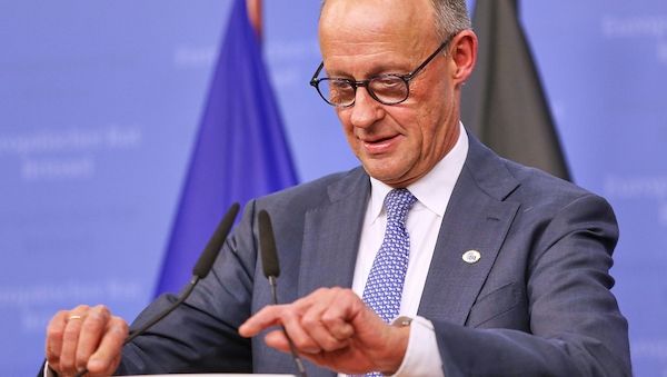 Merz will KI-Verordnung komplett auf den Prüfstand stellen