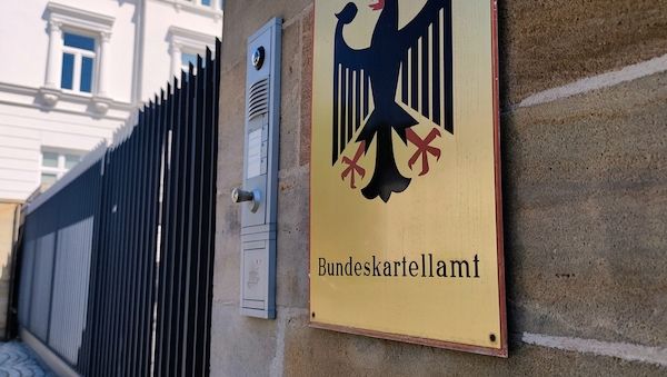 Monopolkommission begrüßt Stärkung des Kartellamts