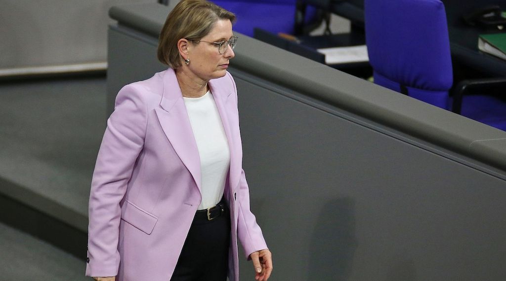 Justizministerin kündigt Gesetz gegen digitale Gewalt an