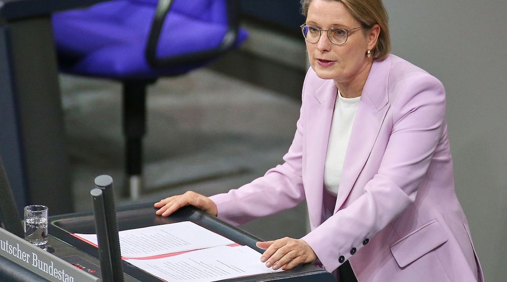 Union setzt Justizministerin in Debatte um Deepfakes unter Druck