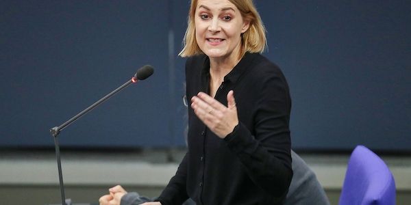 Linke-Fraktionsvize will israelische Siedlungen sanktionieren