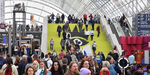 Leipziger Buchmesse steuert auf neuen Besucherrekord zu