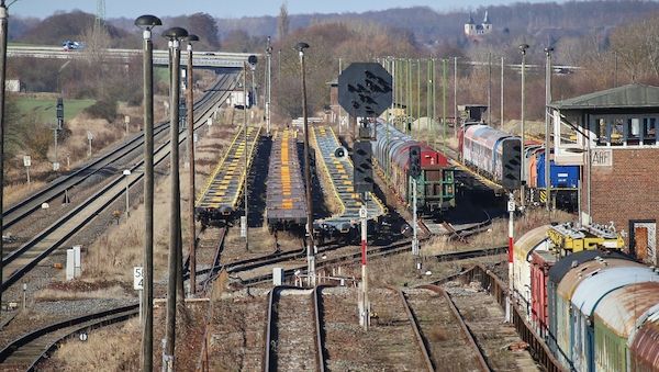 Verkehrsministerium will EuGH-Urteil zu Trassenpreisbremse prüfen