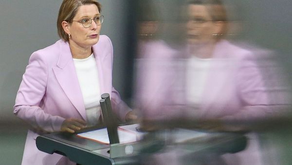 Justizministerium erarbeitet Gesetzentwurf gegen digitale Gewalt