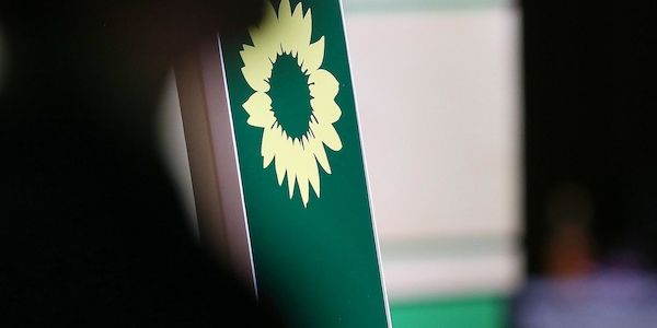 Grüne kritisieren rassistische Parolen auf Teenie-Party in Falkenberg