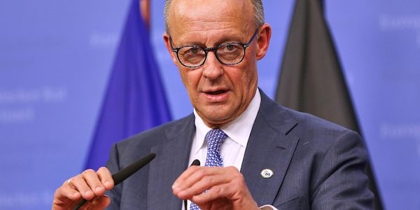 Merz telefoniert mit Trump über Iran-Krieg