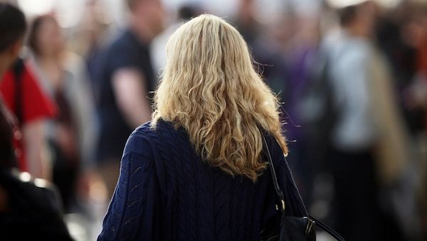 Prominente Frauen legen Plan gegen digitale Gewalt vor