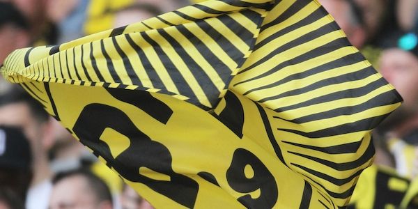 Polizei nimmt 152 Tatverdächtige nach Ausschreitungen bei Bundesligaspiel in Dortmund fest