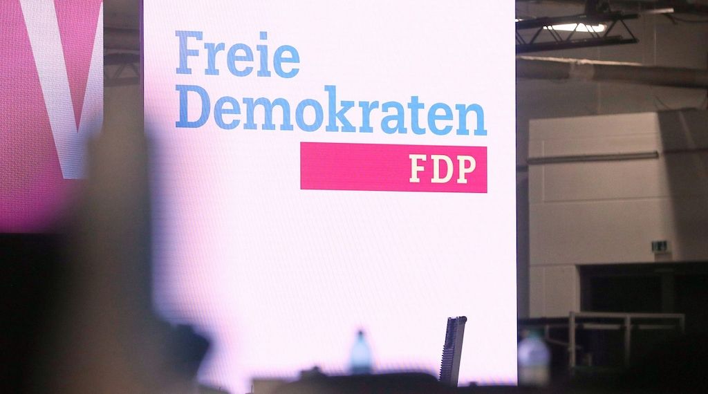 Strack-Zimmermann sucht Partner für FDP-Doppelspitze