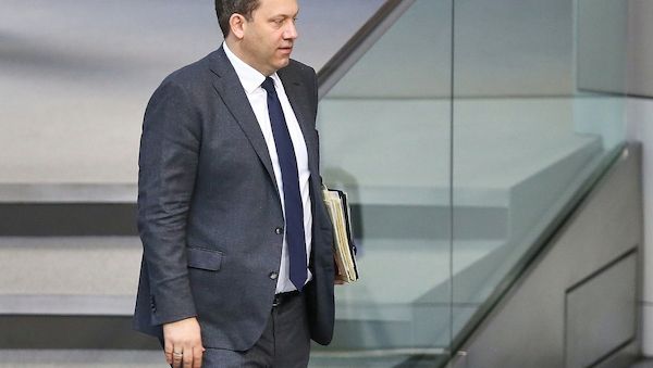 Bericht: Klingbeil will Ehegattensplitting abschaffen