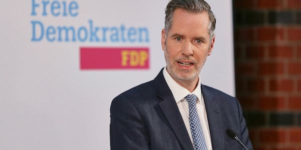Dürr will gegen FDP-Herausforderer Höne antreten