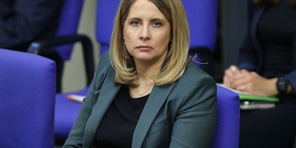 Hubertz räumt Mitverantwortung des Bundes an Unzufriedenheit ein