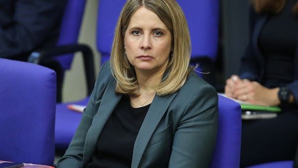 Hubertz räumt Mitverantwortung des Bundes an Unzufriedenheit ein