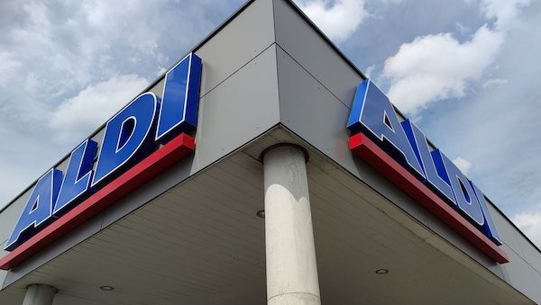 Folgen des Iran-Kriegs treiben Konsumenten zu Aldi