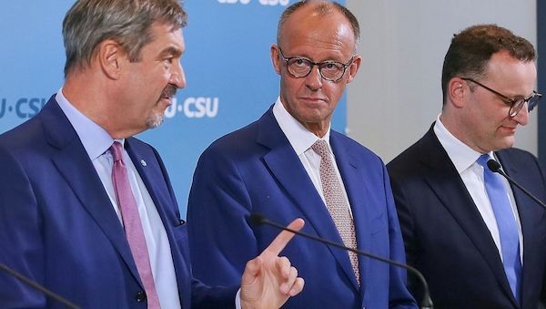 Bericht: Unionsspitzen beraten über gemeinsame Linie für Reformen