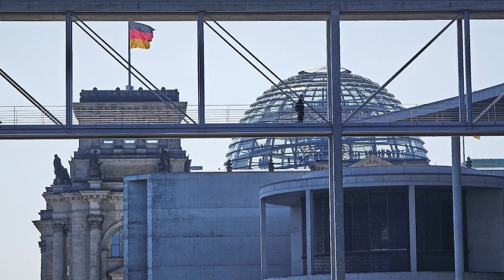 Klöckner kündigt umfangreiche Bundestagsumbauten für Cyberschutz an