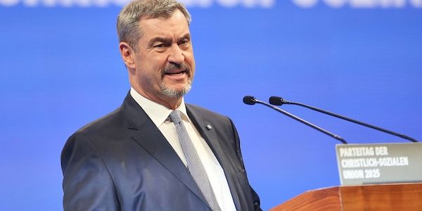 Ex-CSU-Chef Huber wirft Söder fehlenden Mannschaftsgeist vor