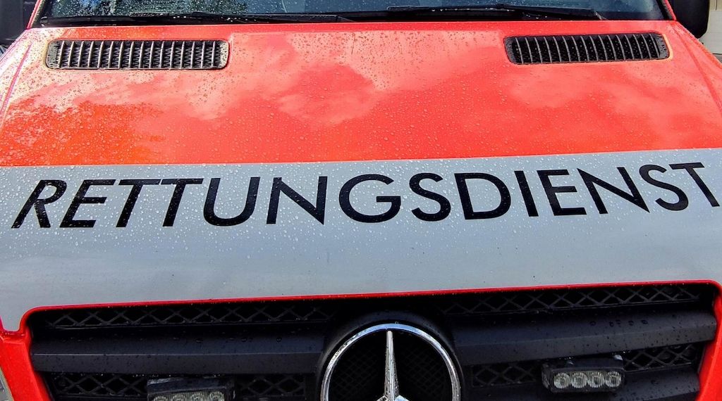Seniorin in Berlin-Altglienicke bei Verkehrsunfall schwer verletzt