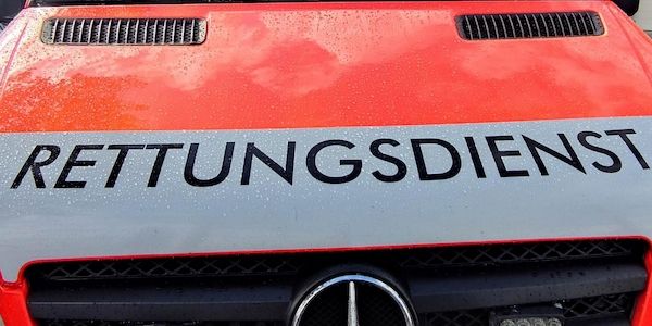 Seniorin in Berlin-Altglienicke bei Verkehrsunfall schwer verletzt