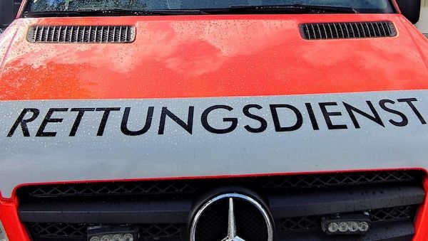 Seniorin in Berlin-Altglienicke bei Verkehrsunfall schwer verletzt