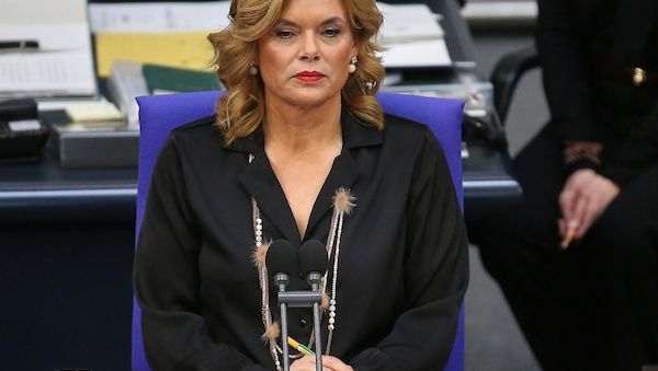 Klöckner sieht "merkliche Beruhigung" im Parlament