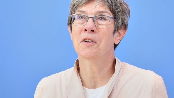Kramp-Karrenbauer spricht sich klar für Bundespräsidentin aus