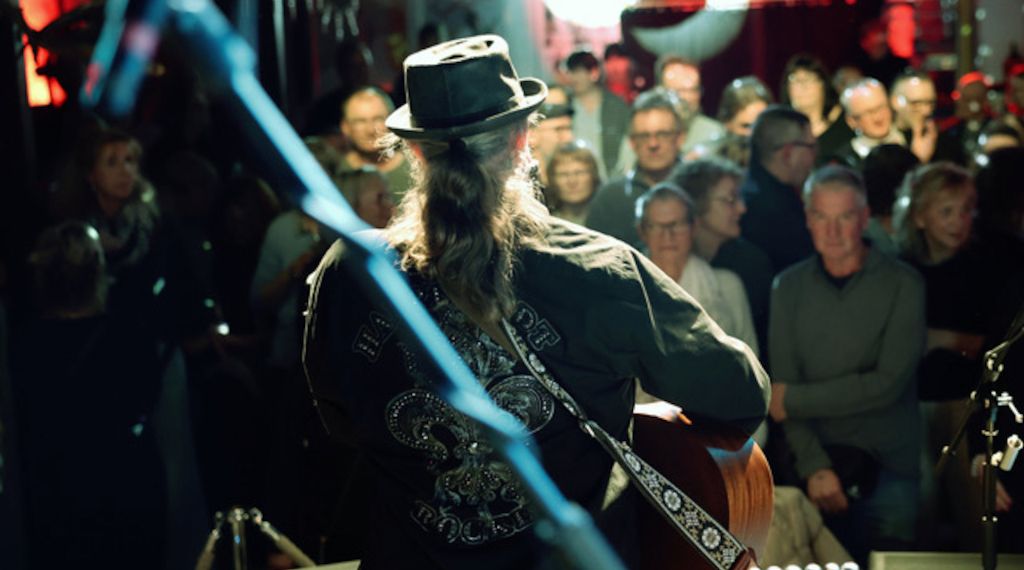 Ausverkauftes Brick House: OSSTERNHAGEN & Band begeistern Berlin - Weißensee