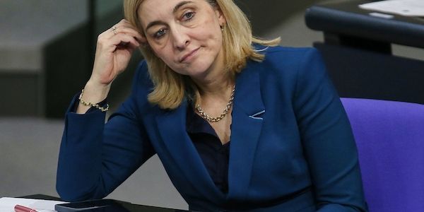 SPD macht bei Gesundheitsreform Druck auf Warken