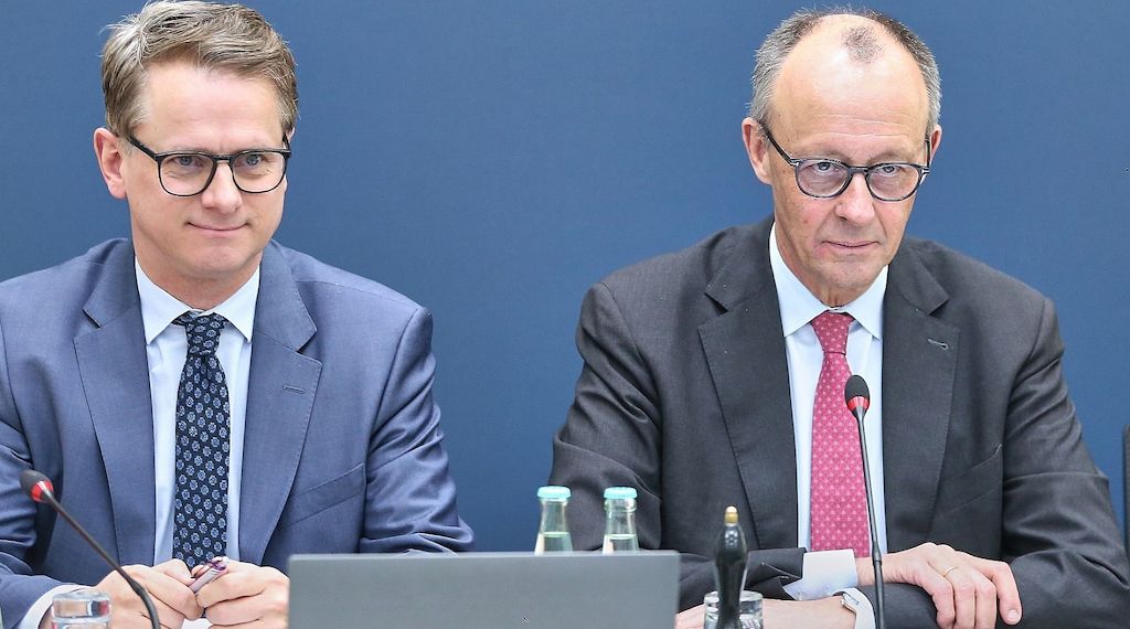 Forsa: Union weiter knapp vor AfD