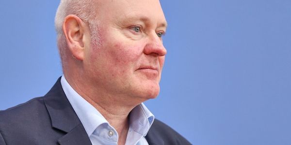 Wirtschaftsweiser Truger drängt auf Maßnahmen gegen Inflation