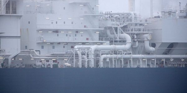 Erste LNG-Lieferungen aus Oman nach Deutschland angelaufen