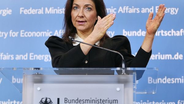 Reiche fordert "Fitnesskur" mit umfassenden Strukturreformen