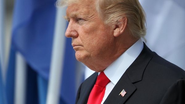 Trump: Iran hat um Waffenstillstand gebeten