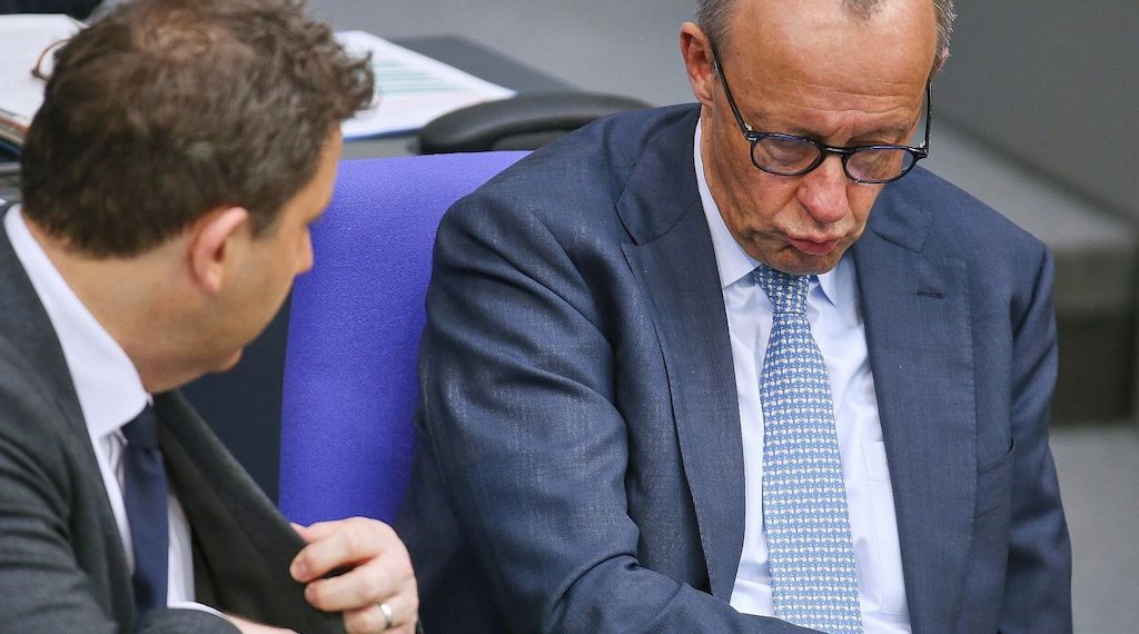 Infratest: SPD und Union verlieren in Sonntagsfrage deutlich