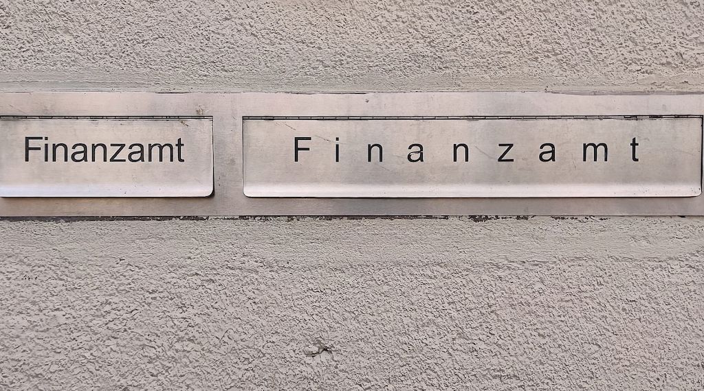 Infratest: Zwei Drittel halten eigene Steuerlast für zu hoch