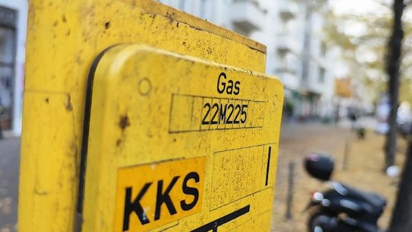 Reiche hält Versorgung mit Sprit und Gas weiterhin für gesichert