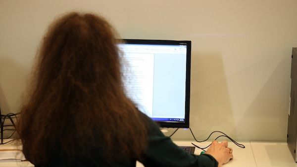 Spritpreise: DGB setzt sich für mehr Homeoffice ein