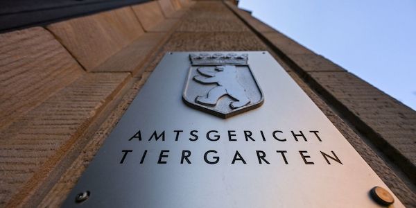 Nach Beißattacken – Berliner-Hundehalterin zu Geldstrafe verurteilt