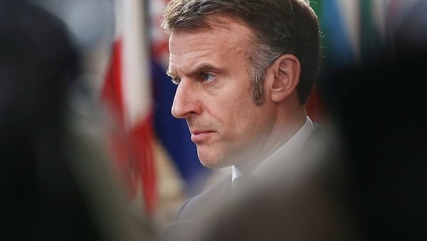 Röttgen gegen Macrons Verhandlungsvorschlag zur Straße von Hormus